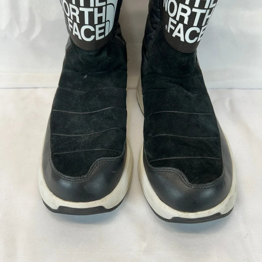The North Face Nuptse Puffer Winter Boot Black White Waterproof Logo Strap 11